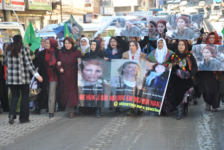 3 Kürt kadın siyasetçi Şemdinli'de anıldı 27