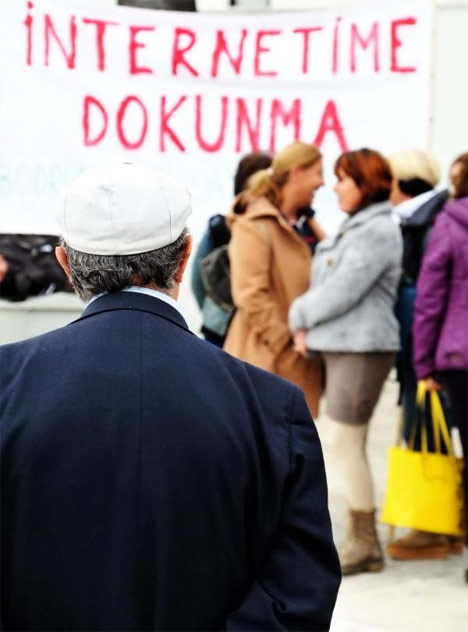 Türkiye 'İnternetime Dokunma' diyor! 24