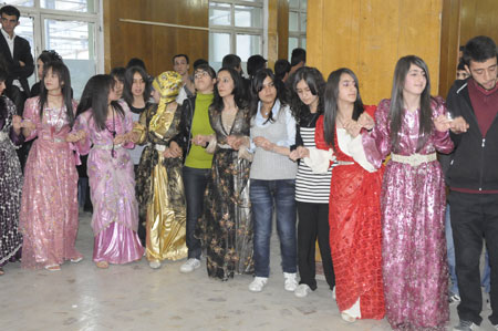 Hakkari Atak-Çaba Dershanesi moral günü 13