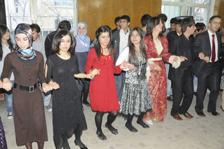 Hakkari Atak-Çaba Dershanesi moral günü 27