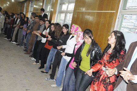 Hakkari Atak-Çaba Dershanesi moral günü 28