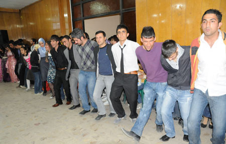 Hakkari Atak-Çaba Dershanesi moral günü 30