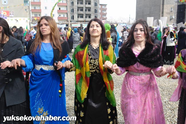 Yüksekova'da 8 Mart kadınlar günü kutlandı 2