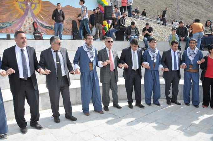 Hakkari'deki Surma Xanım Parkının açılışından fotoğraflar 18
