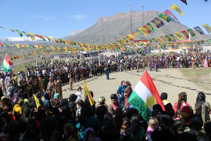 Şemdinli - Derecik Newroz 2014 12