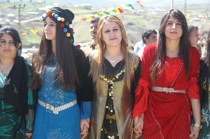 Şemdinli - Derecik Newroz 2014 15