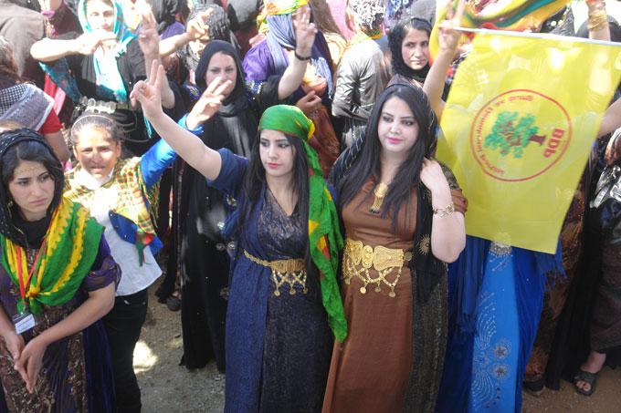 Şemdinli - Derecik Newroz 2014 17