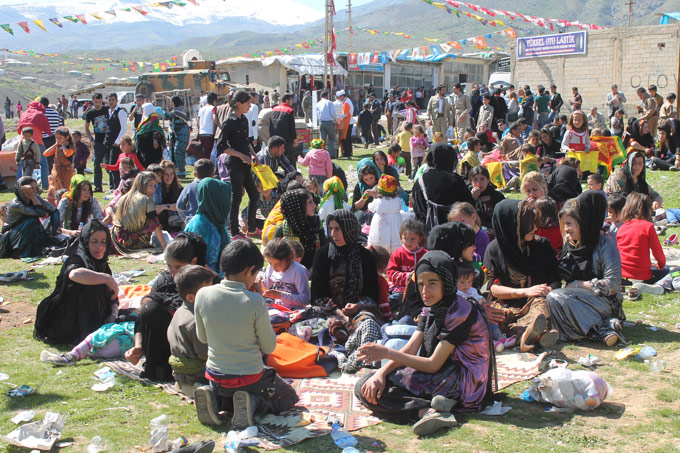 Şemdinli - Derecik Newroz 2014 52