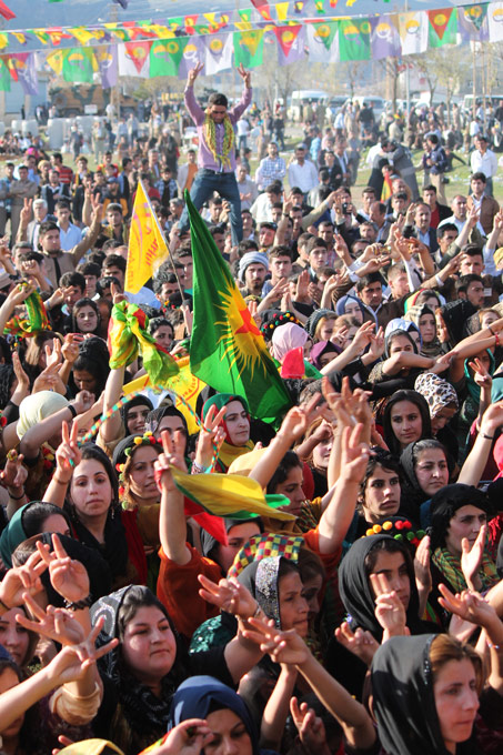 Şemdinli - Derecik Newroz 2014 95