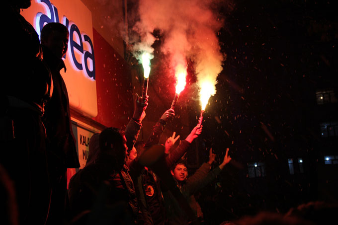 BDP Van'da zaferini kutluyor 42