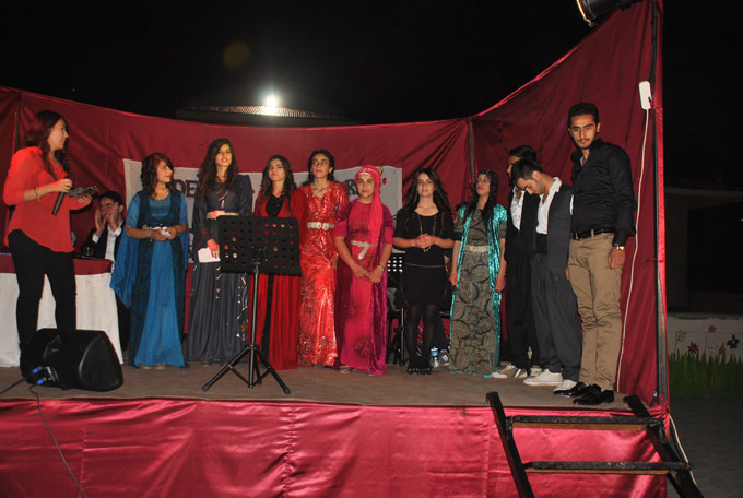 Şemdinli'de ses yarışması düzenlendi 21