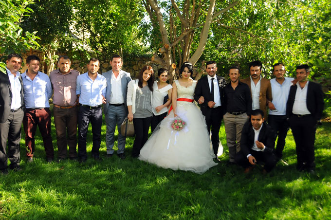 Yüksekova Düğünlerinden fotoğraflar (14-15 Haziran 2014) 102