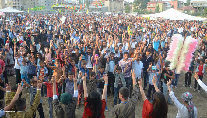 Gençlik Festivali'nde Pınar Aydınlar coşkusu 1