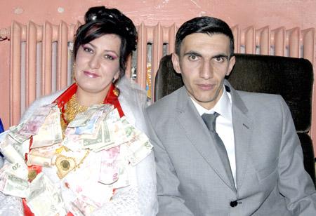 Yüksekova Düğünleri (25 Nisan 2010) 1