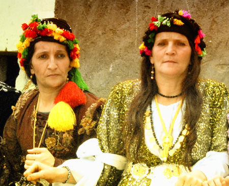Yüksekova Düğünleri (25 Nisan 2010) 86