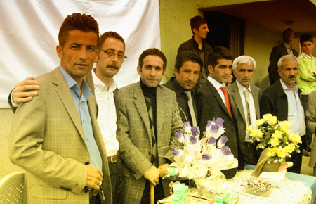 Yüksekova Düğünleri (25 Nisan 2010) 91