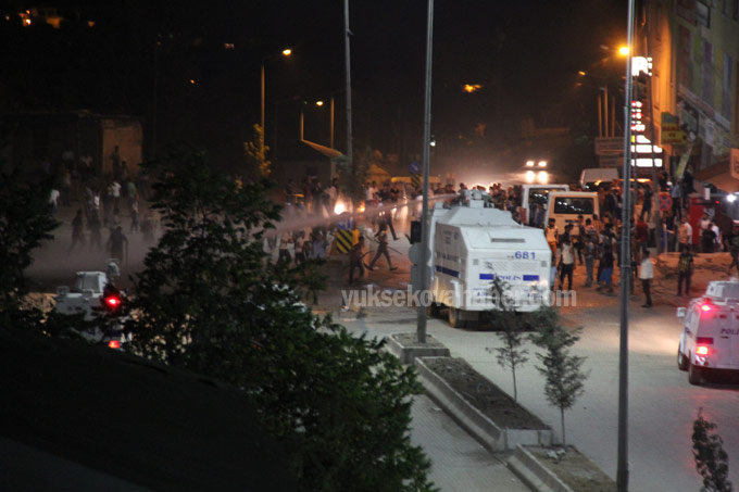 Hakkari'de kavga: Kent merkezi yine karıştı 5