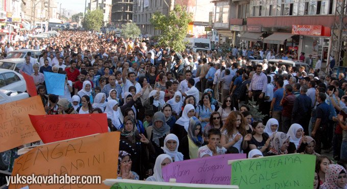 Yüksekova'da on binlerce kişi IŞİD terörünü protesto etti 15