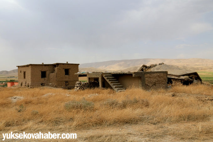 ‘Çapraz ateş’ altındaki Êzidî inancı - Fotoğraf Galerisi - 26-08-2014 3