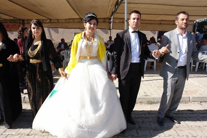 Yüksekova Düğünleri (13 - 14 Eylül 2014) 27
