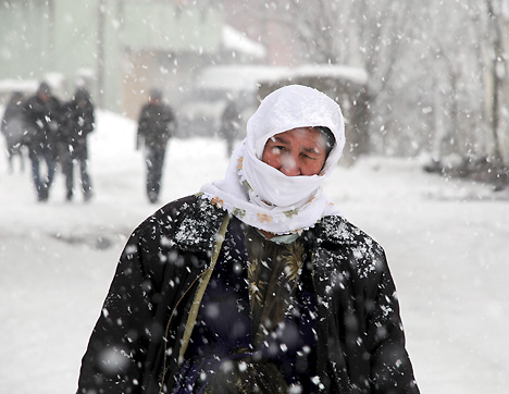 Yüksekova'da karlı bir gün 23