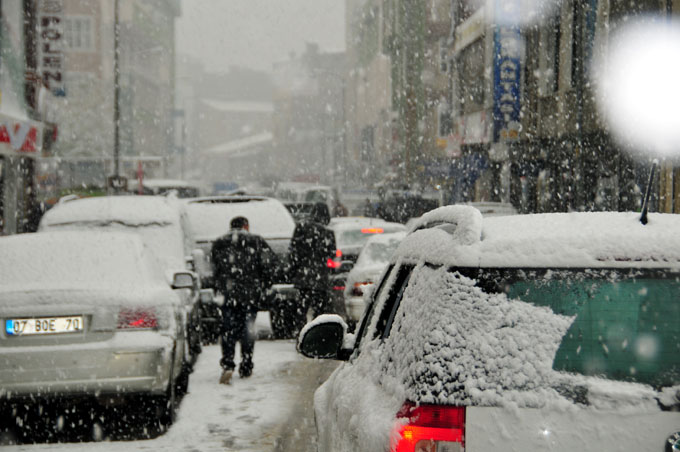Hakkari'de erken kış şaşkınlığı 3