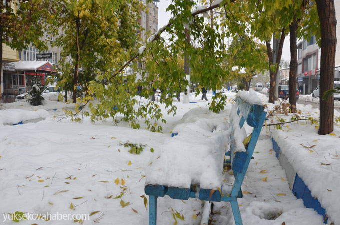 Yüksekova'da kar manzaraları - foto - 21-10-2014 23
