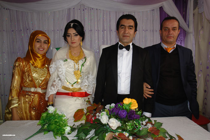 Tekin ailesinin Yüksekova'daki düğününden fotoğraflar - 01-11-2014 22
