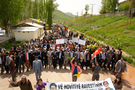 İran'a kitlesel protesto 29