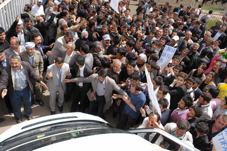 İran'a kitlesel protesto 46