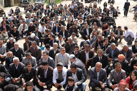 İran'a kitlesel protesto 58