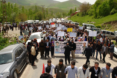 İran'a kitlesel protesto 9