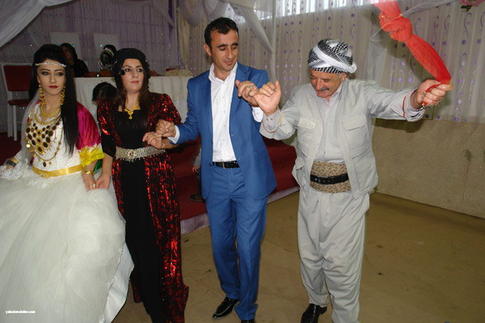 Yüksekova Düğünleri (01 02 Kasım 2014) 37