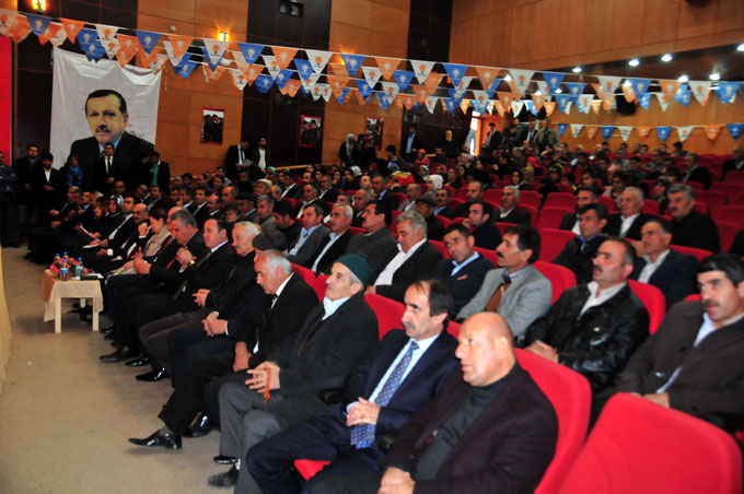 AKP'nin merkez ilçe kongresi yapıldı 7
