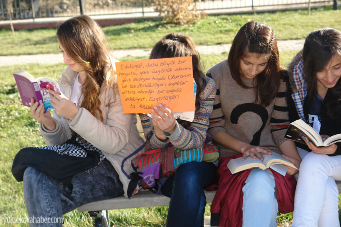 Yüksekova'da 'kitap' kampanyası - foto - 09-11-2014 3