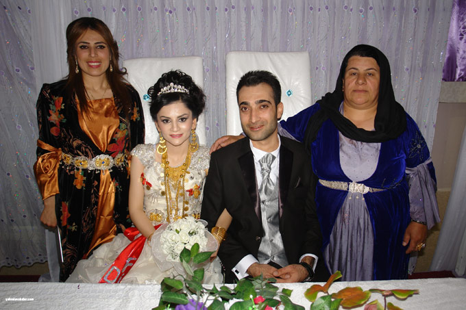 Yüksekova Düğünleri (08 09 Kasım 2014) 18