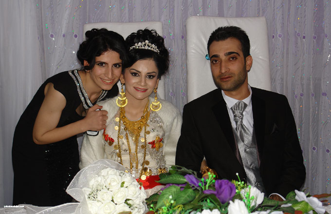 Yüksekova Düğünleri (08 09 Kasım 2014) 22