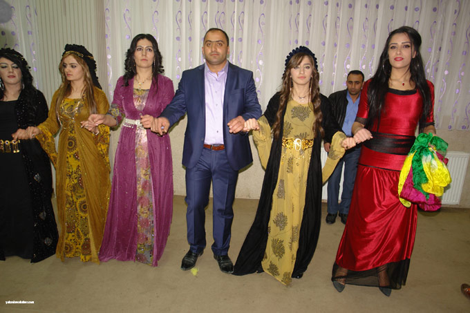Yüksekova Düğünleri (15 16 Kasım 2014) 16