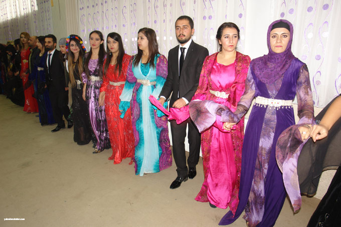 Yüksekova Düğünleri (15 16 Kasım 2014) 36