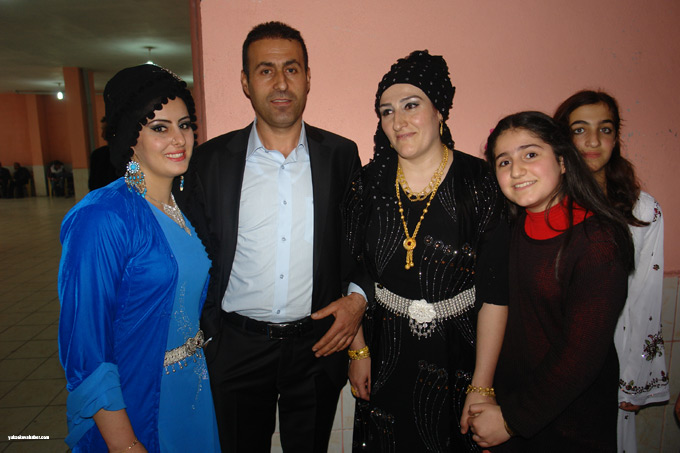 Yüksekova Düğünleri (15 16 Kasım 2014) 46
