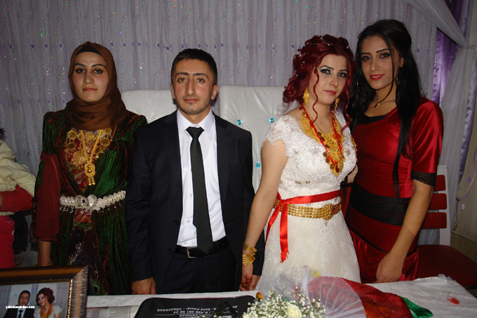 Yüksekova Düğünleri (15 16 Kasım 2014) 56