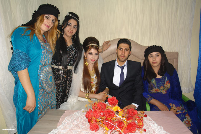 Yüksekova Düğünleri (15 16 Kasım 2014) 76