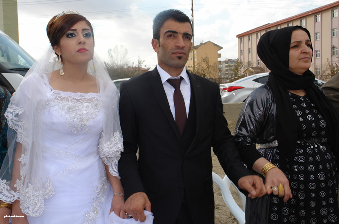 Yüksekova Düğünleri (15 16 Kasım 2014) 87