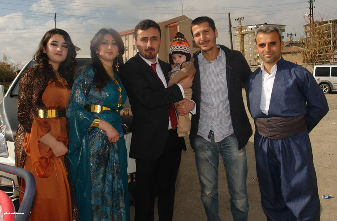Yüksekova Düğünleri (15 16 Kasım 2014) 89