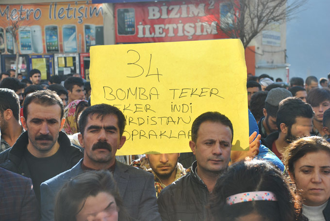 Şemdinli'de Roboski katliamı protesto edildi 1
