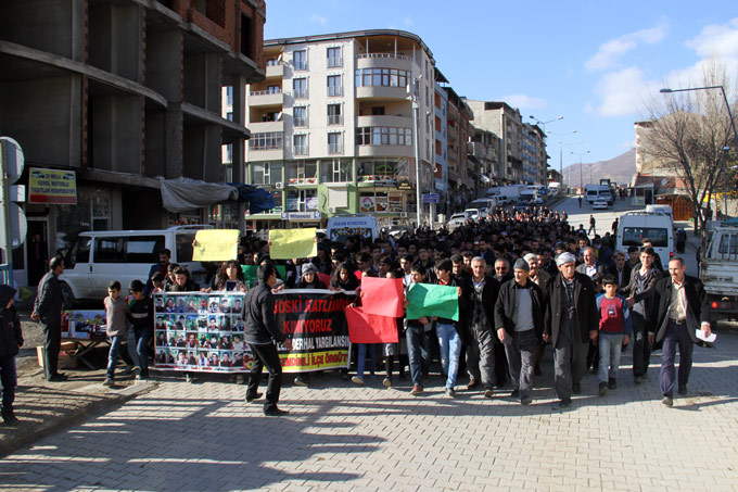 Şemdinli'de Roboski katliamı protesto edildi 11
