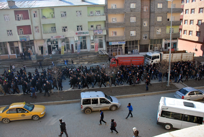 Şemdinli'de Roboski katliamı protesto edildi 4