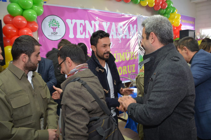HDP’nin Hakkari kongresi başladı 27