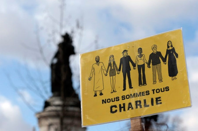 Paris'te tarihi yürüyüş: Milyonlar alanlara çıktı 11