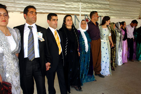 Şemdinli Düğünleri (16.05.2010) 40